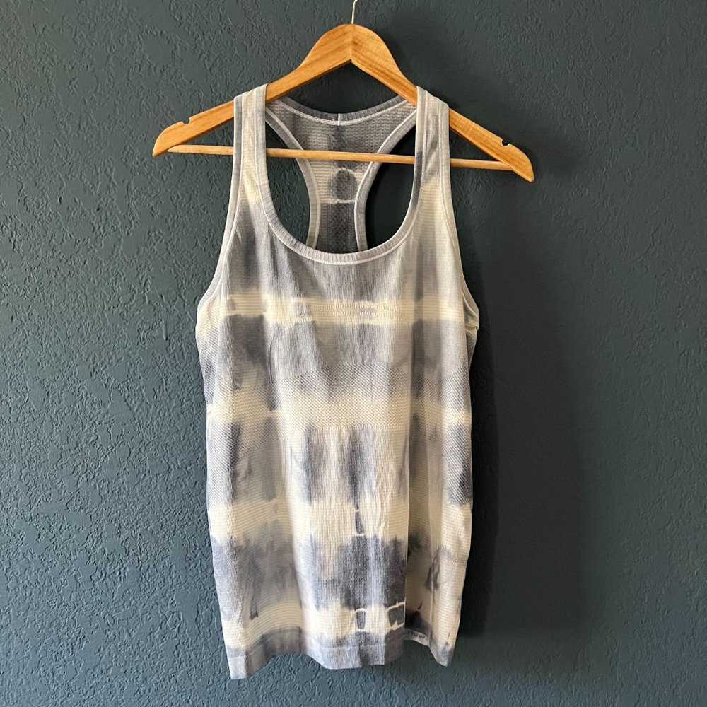 Lululemon Swiftly Tech Racerback Tank - Blue/Gray Tye Dye